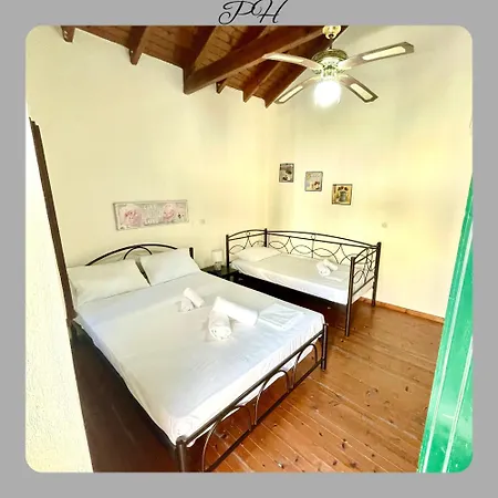 Case de vacanță Pozzo House Corfu - Traditional House For 3 Near Agios Georgios *